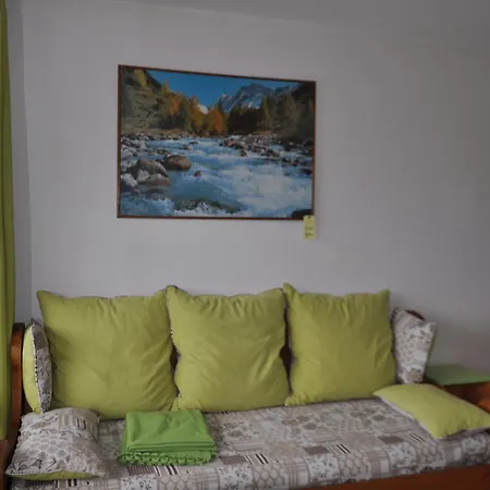 Daire Avec Parking A Chatel, Proche Centre - Fr-1-693-64 Châtel