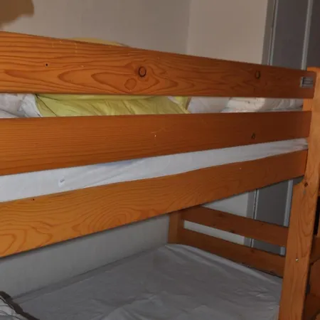 Daire Avec Parking A Chatel, Proche Centre - Fr-1-693-64